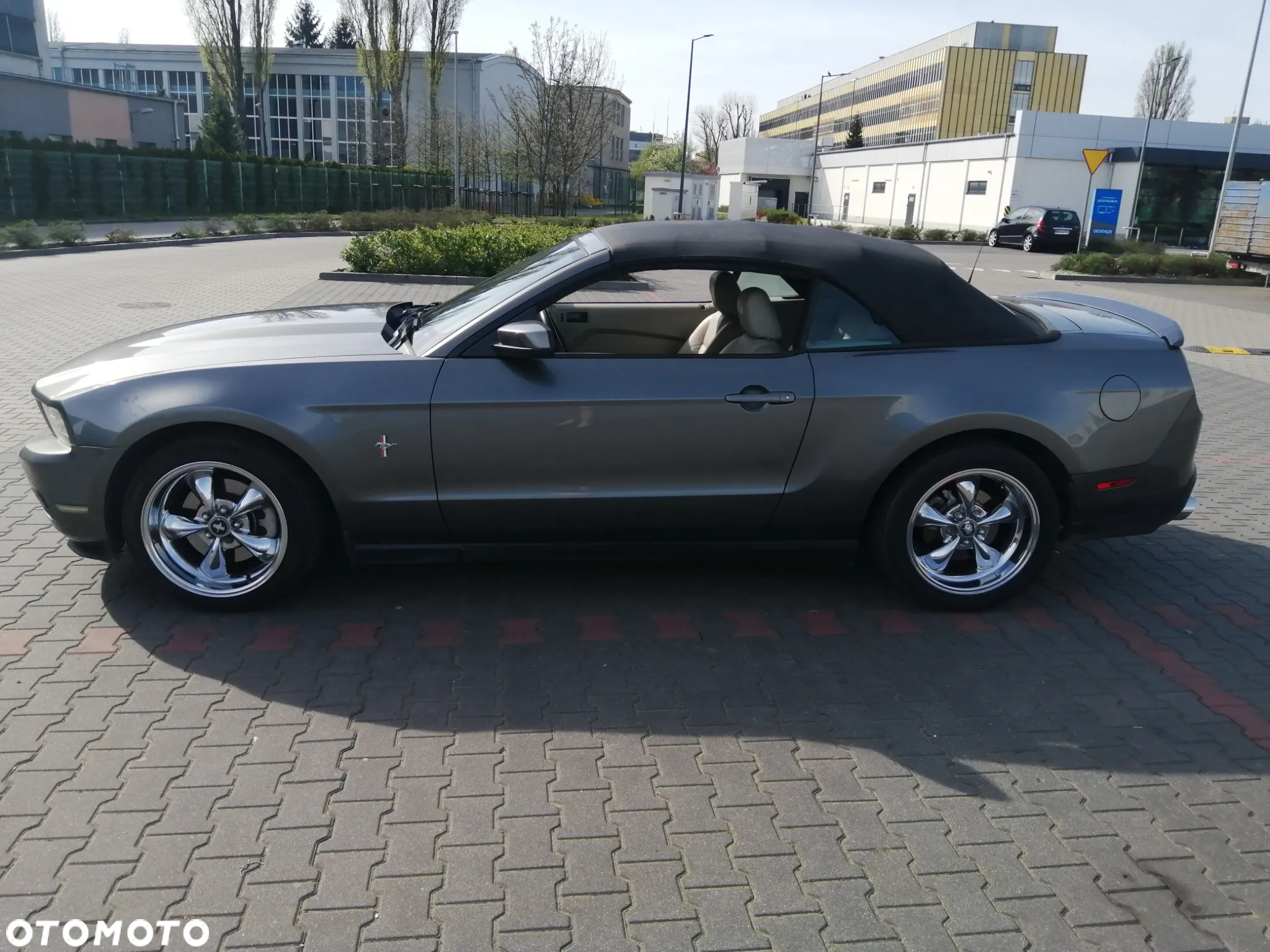 Ford Mustang 3.7 V6 - 4