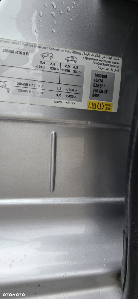 Peugeot 308 BlueHDi FAP 120 Stop & Start Allure - 32