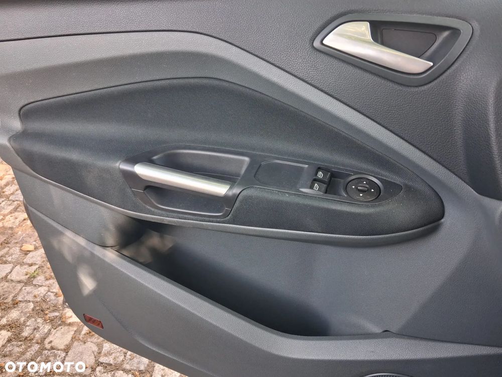 Ford C-MAX - 5
