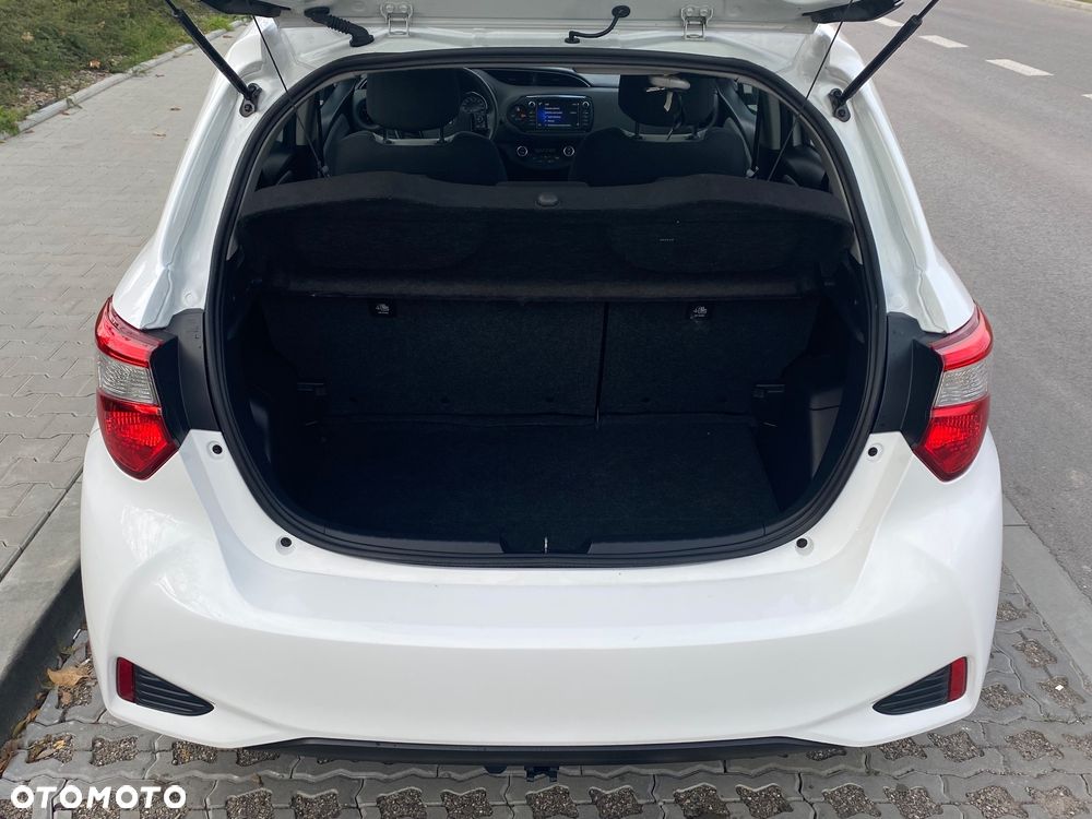 Toyota Yaris - 13