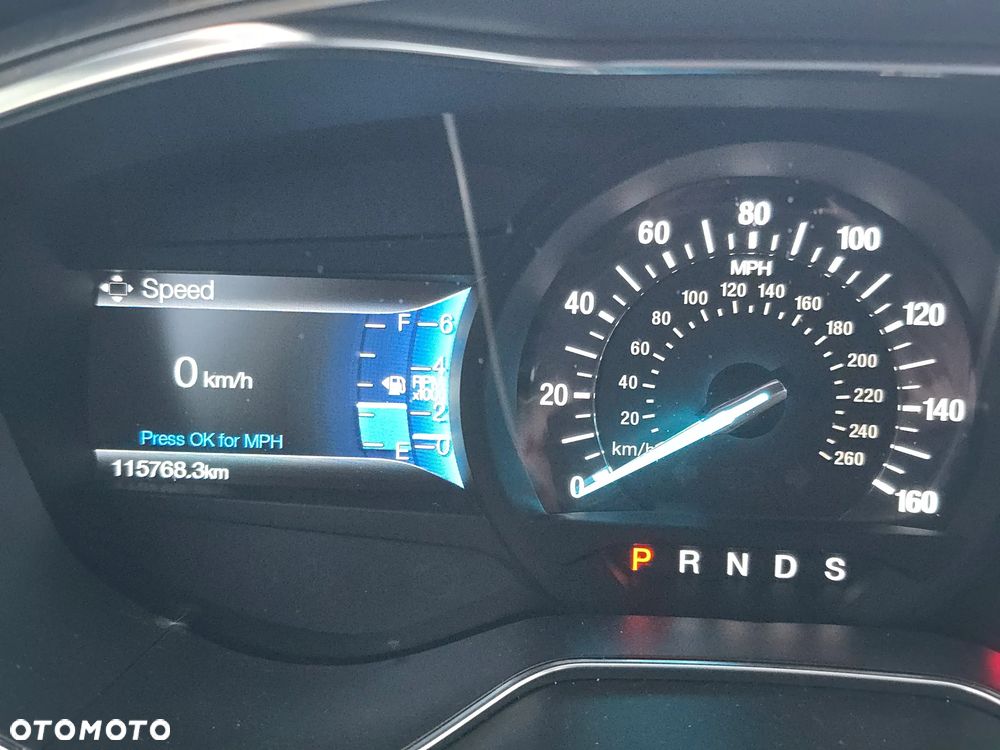Ford Fusion - 6
