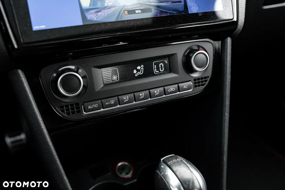 Volkswagen Polo 1.4 TSI GTI DSG - 34