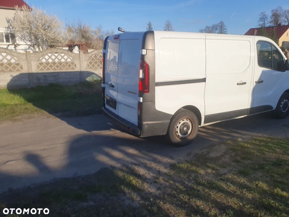 Renault Trafic - 13