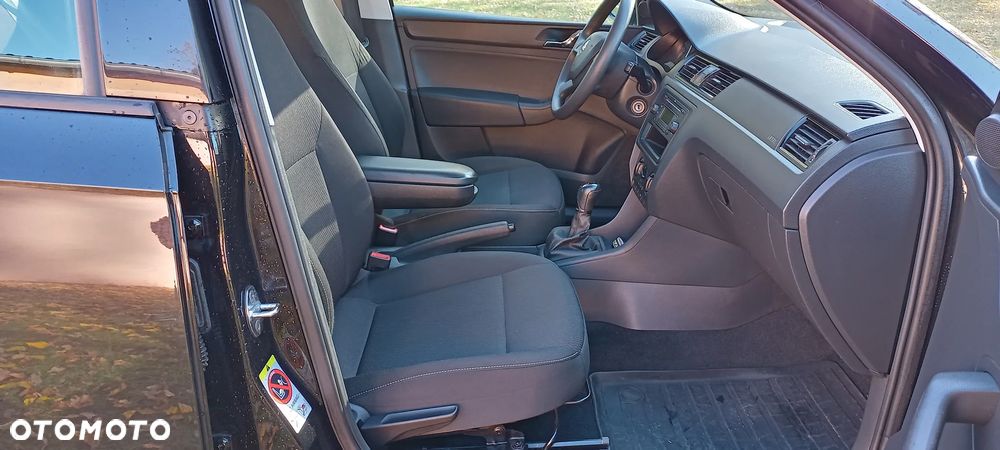 Skoda RAPID 1.6 TDI DPF Active Max - 11