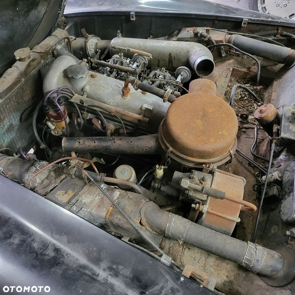 Mercedes-Benz SL - 13