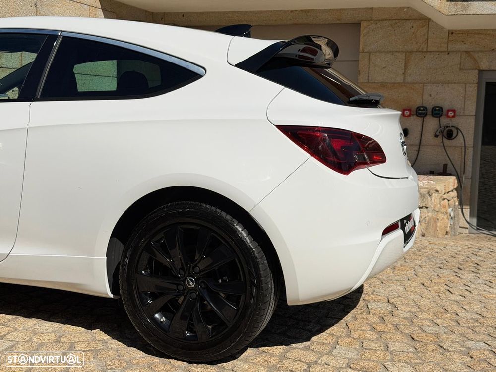 Opel Astra GTC 1.6 CDTi S/S - 18