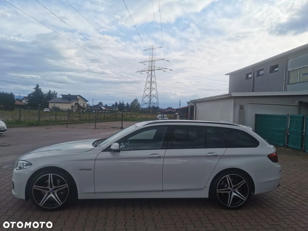 BMW Seria 5 2016 photo 5