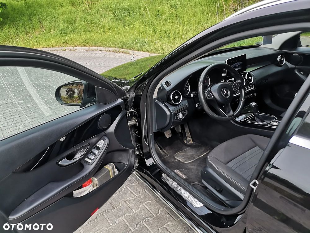 Mercedes-Benz Klasa C 200 Avantgarde - 14
