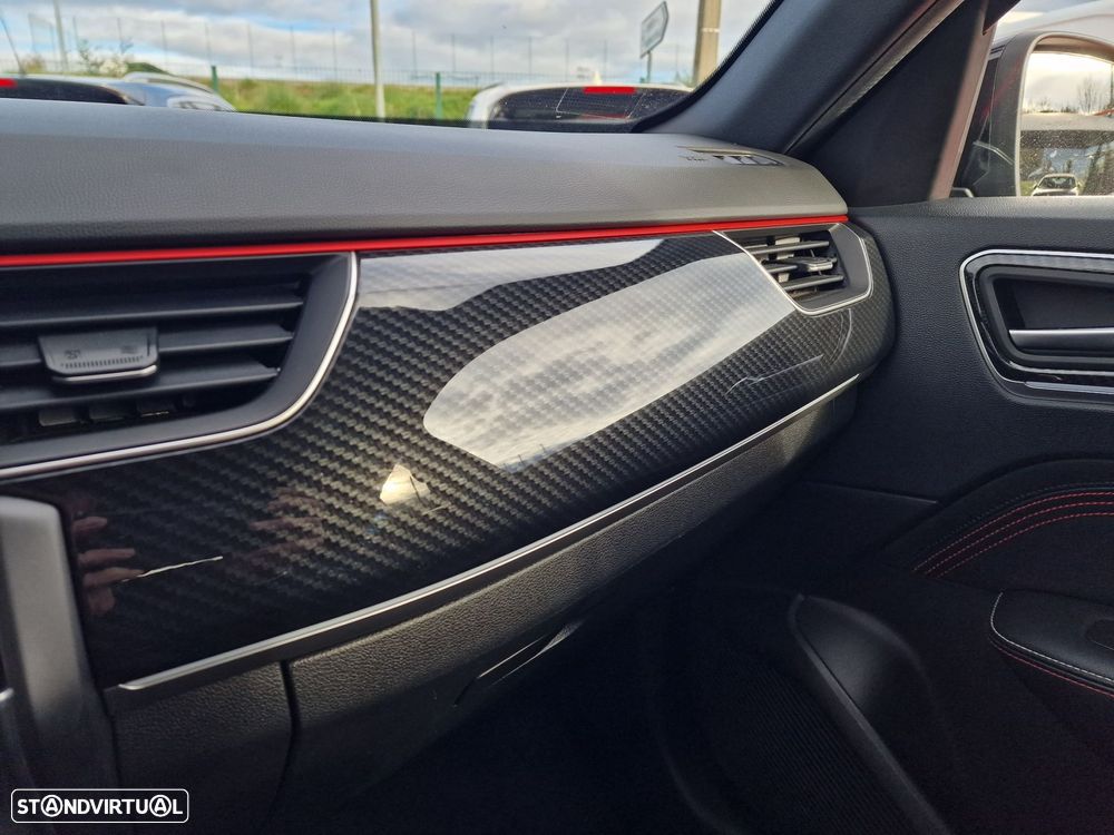 Renault Arkana 1.6 E-Tech R.S.Line - 48