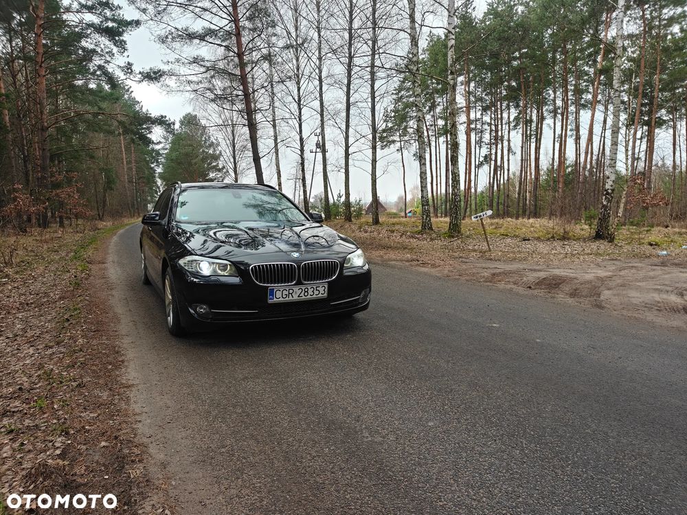 BMW Seria 5 - 10
