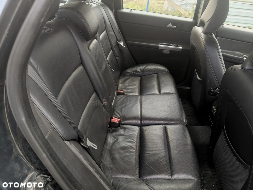 Volvo V50 2.0D DPF Summum - 19