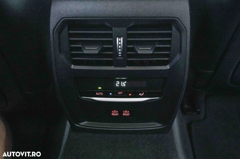 BMW Seria 3 318d AT MHEV - 32