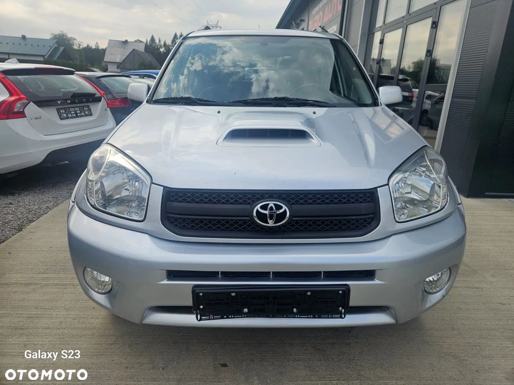 Toyota RAV4 2.0 D-4D 4x4 - 2