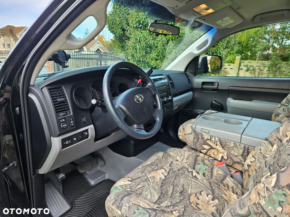 Toyota Tundra 5.7 4x4 - 18