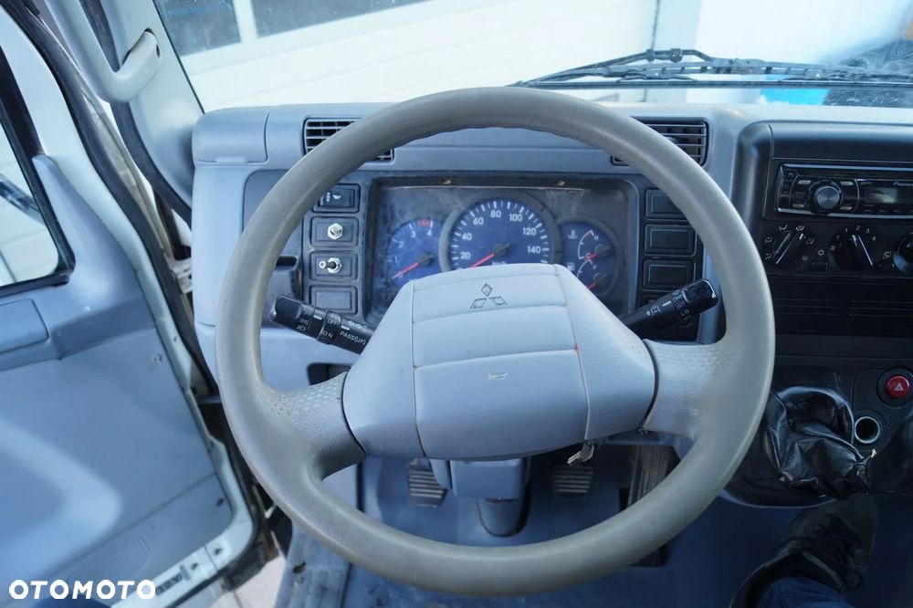 Mitsubishi Canter - 16