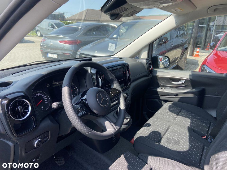 Mercedes-Benz Vito - 10
