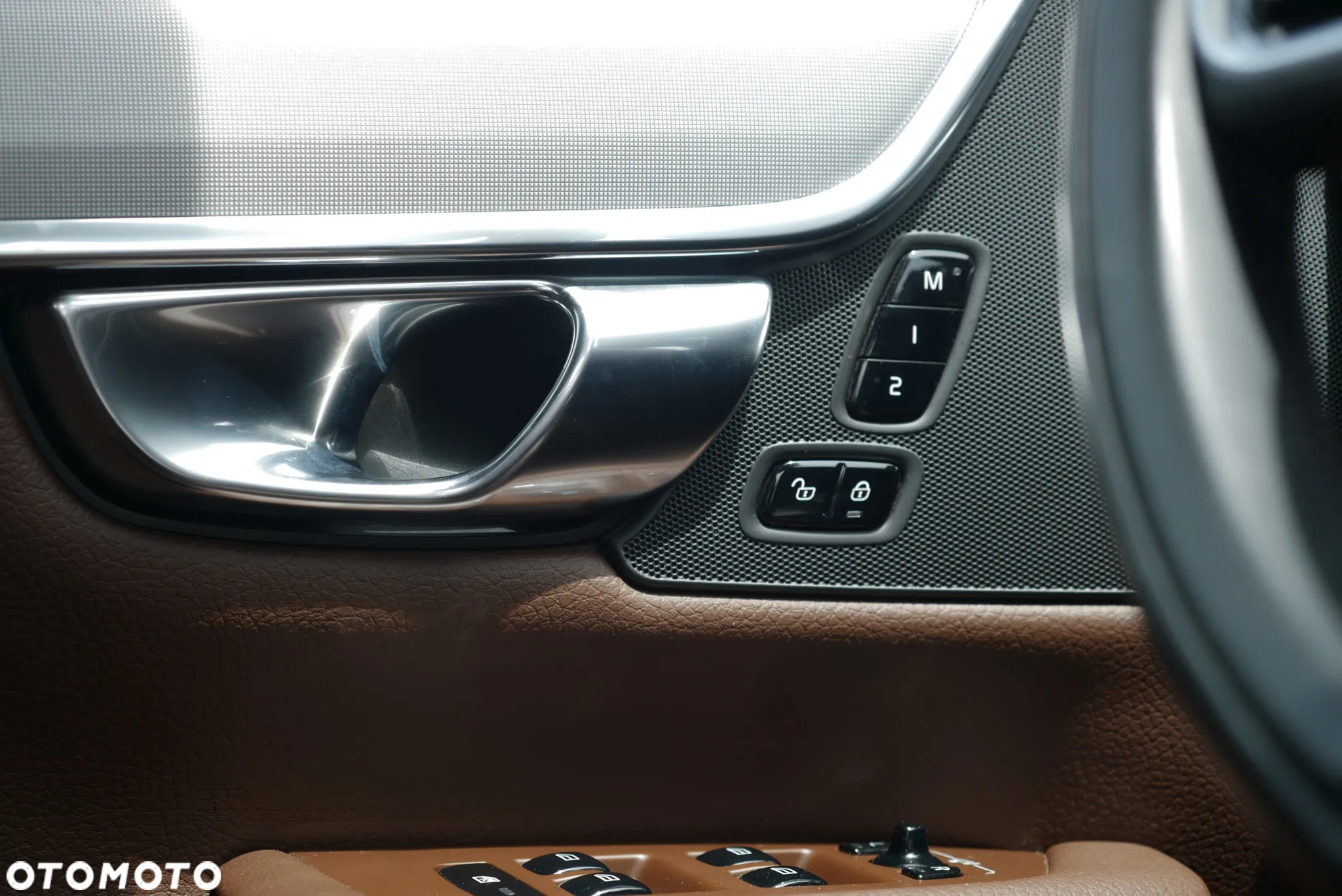 Volvo V90 T6 AWD Plug-In Hybrid Inscription Expression - 13