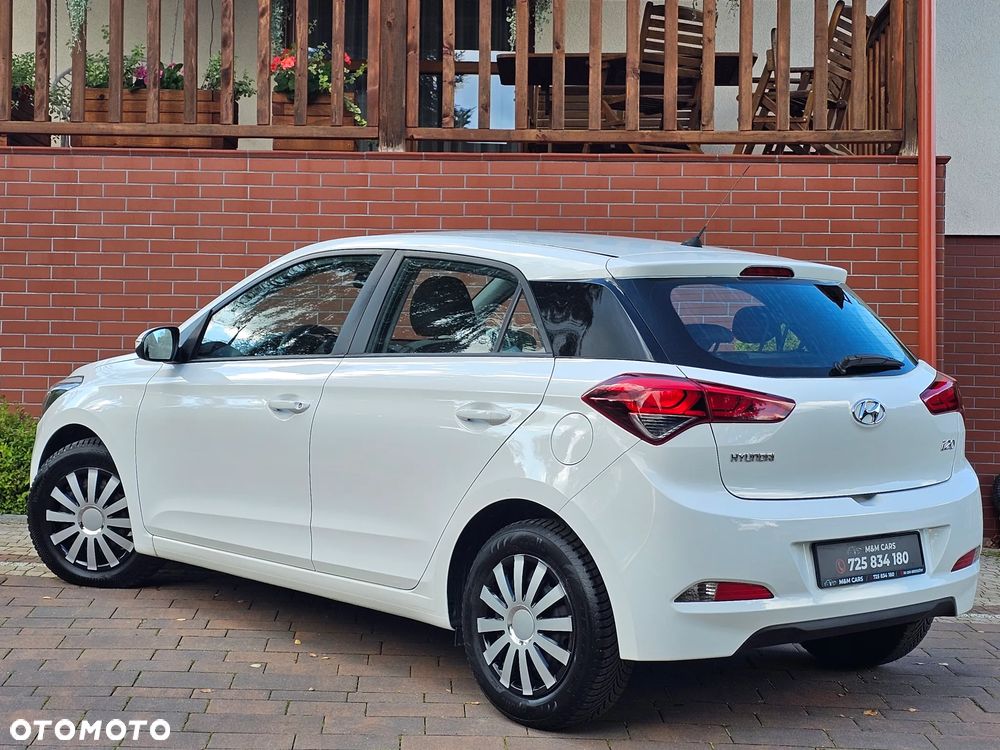 Hyundai i20 1.2 Classic + - 20
