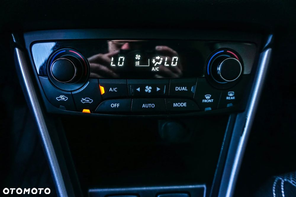 Suzuki SX4 1.6 Premium - 18