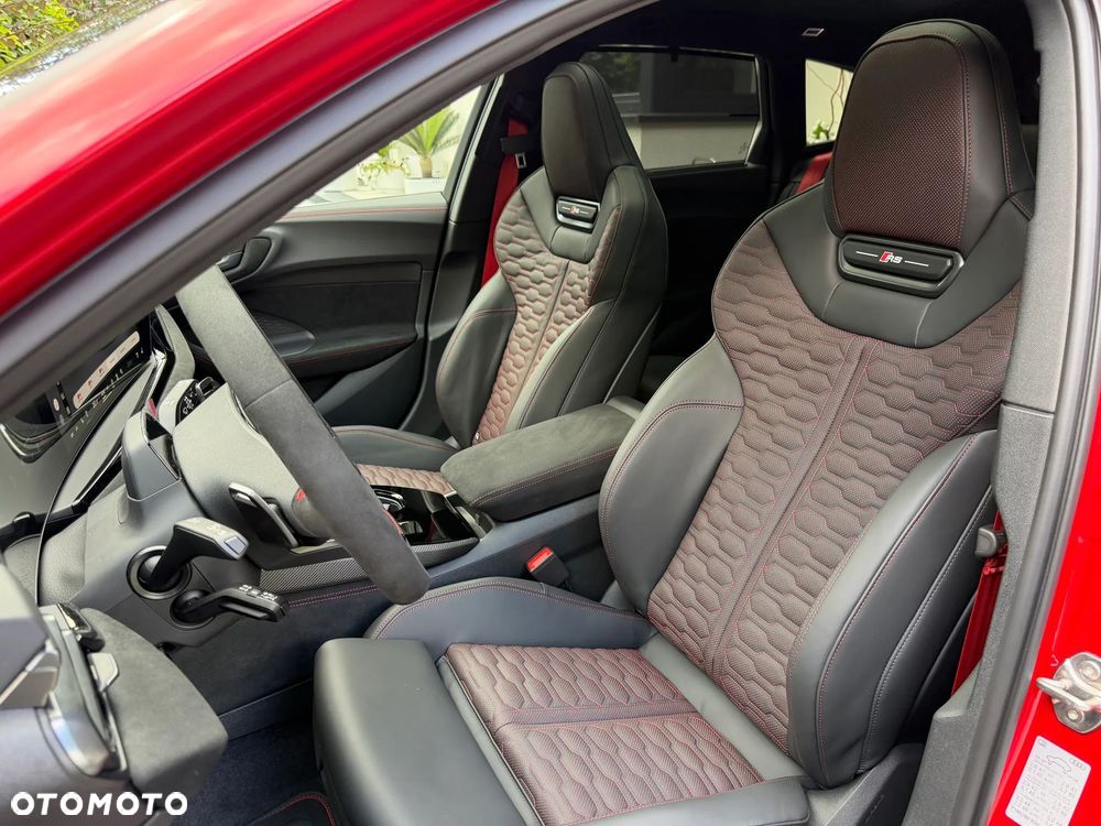 Audi RS5 Avant - 15