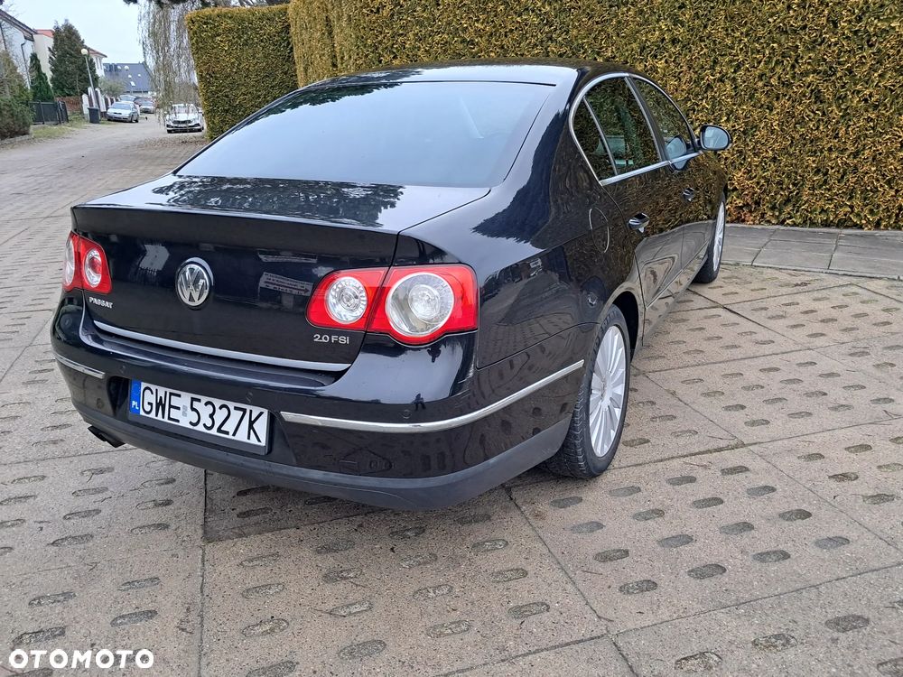 Volkswagen Passat 2.0 FSI Individual Chrom - 7