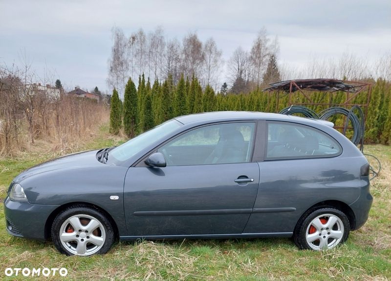 Seat Ibiza SC 1.4 16V Style - 5