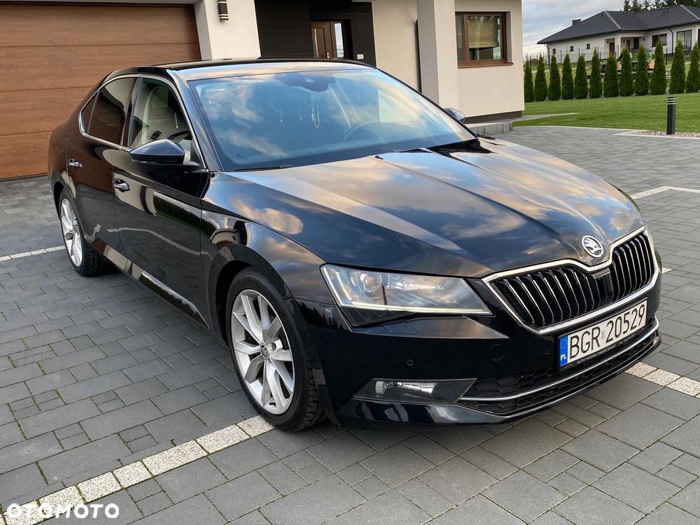 Skoda Superb 2.0 TDI L&K - 1