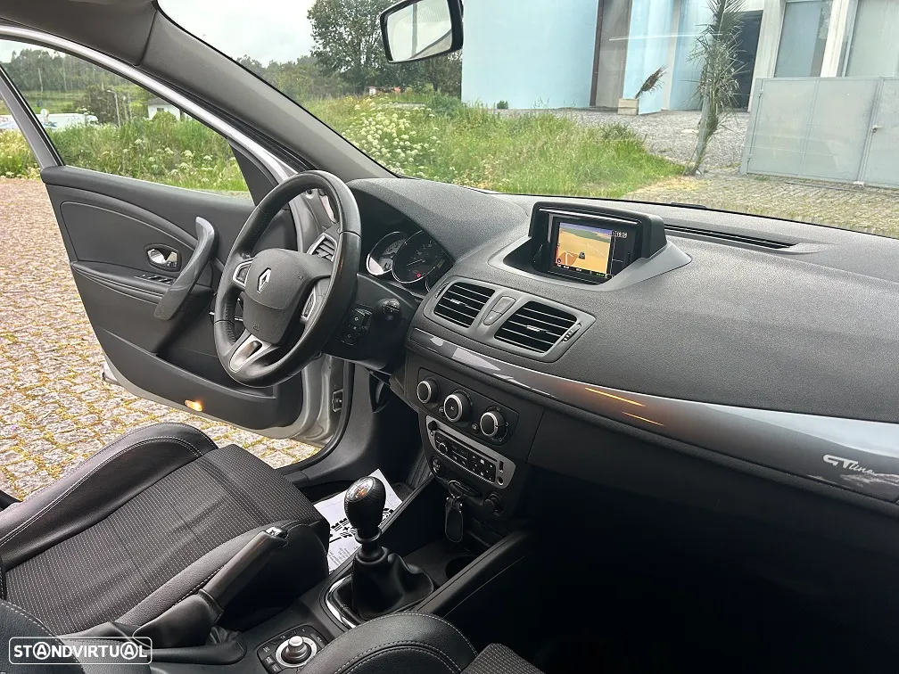 Renault Mégane Sport Tourer 1.5 dCi GT Line - 21