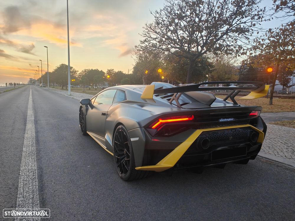Lamborghini Huracán STO - 5