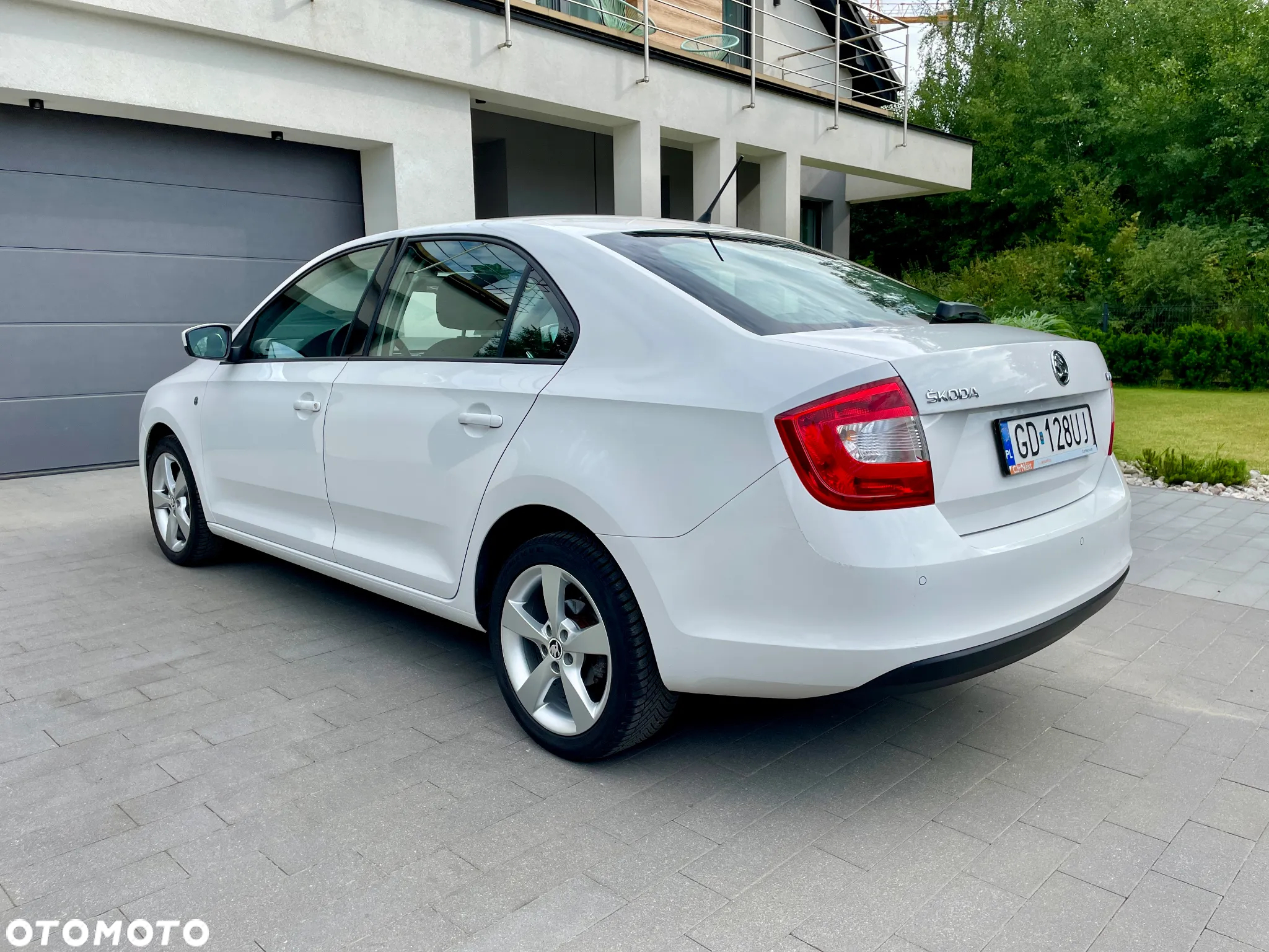 Skoda RAPID 1.6 TDI DPF Elegance Max - 3