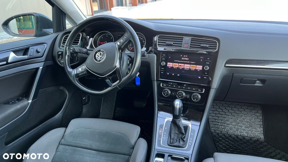 Volkswagen Golf 2.0 TDI BMT Highline DSG - 9