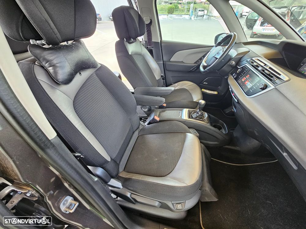 Citroën C4 Grand Picasso 1.2 PureTech Live - 9