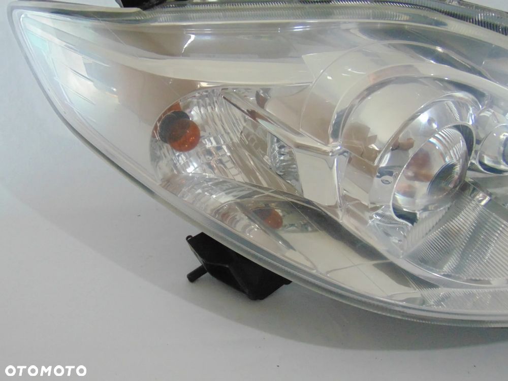 ORYGINAŁ lampa przednia przód prawa Mazda 5 Mazda5 I CR 05-08r - 21