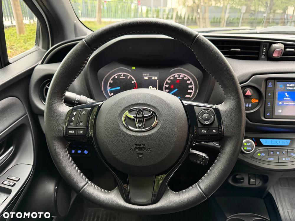 Toyota Yaris 1.5 Selection - 24