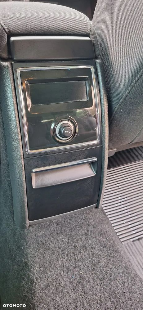 Skoda Superb 2.0 TDI Business - 8