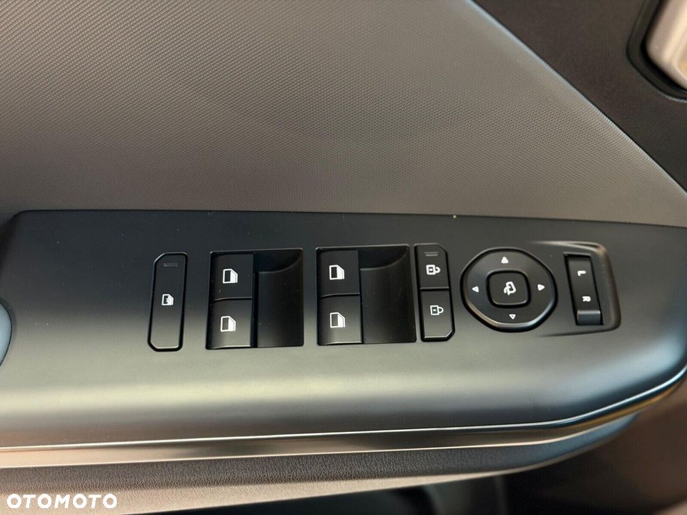Kia K4 - 12