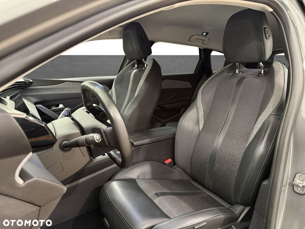Peugeot 308 BlueHDi 130 EAT8 Allure - 10