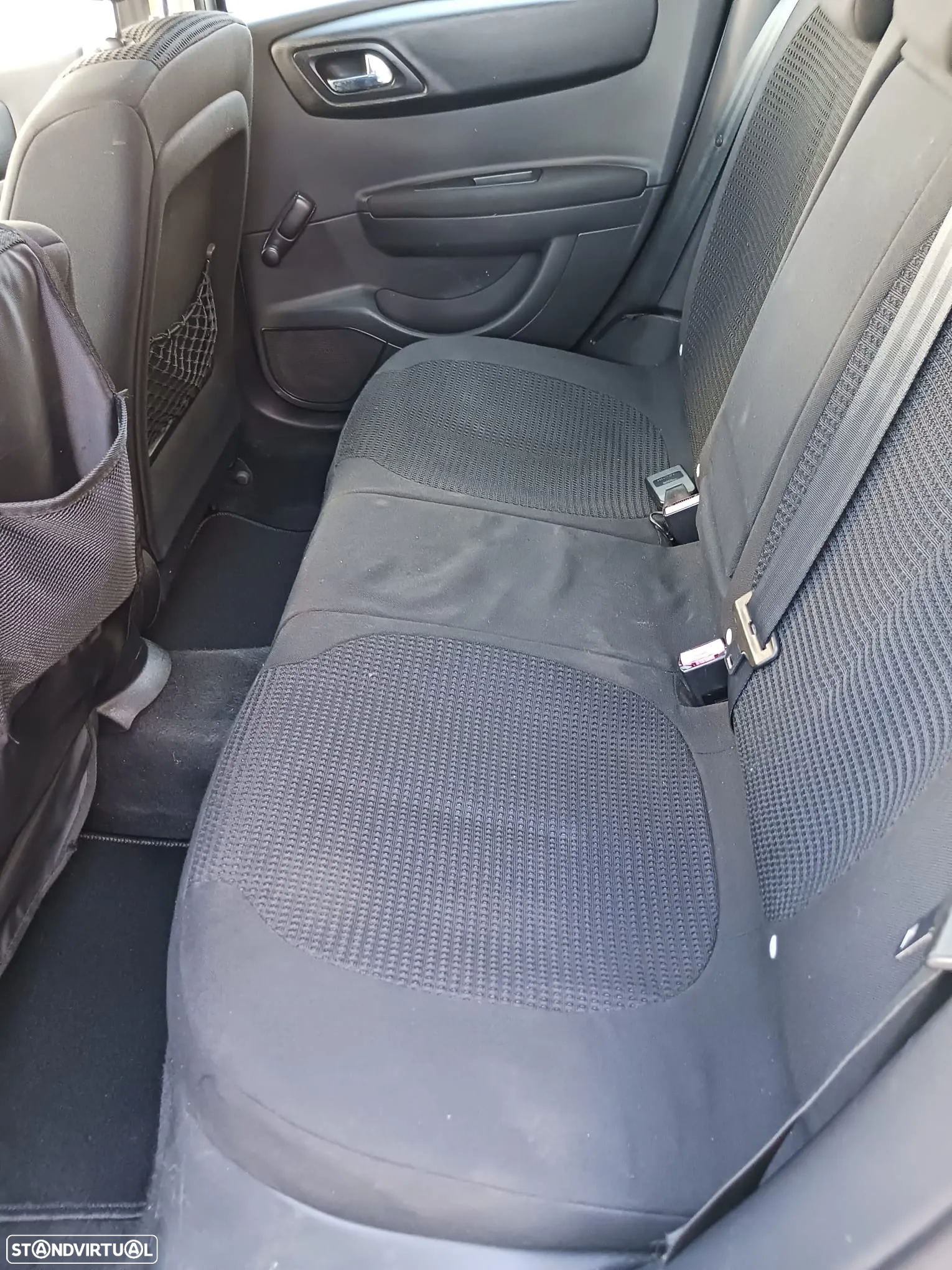 Citroën C4 1.6 HDi VTR Pack - 15