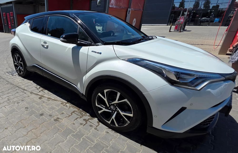 Toyota C-HR - 11