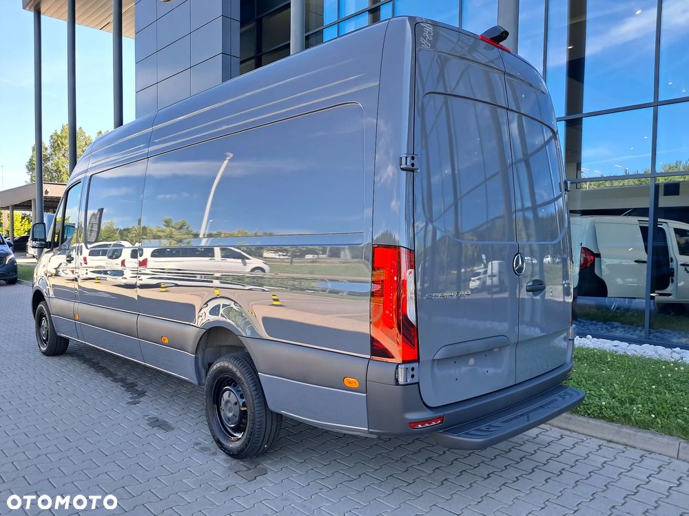 Mercedes-Benz Sprinter 319 CDI Furgon PRO długi 4325 mm L3H2 - 7
