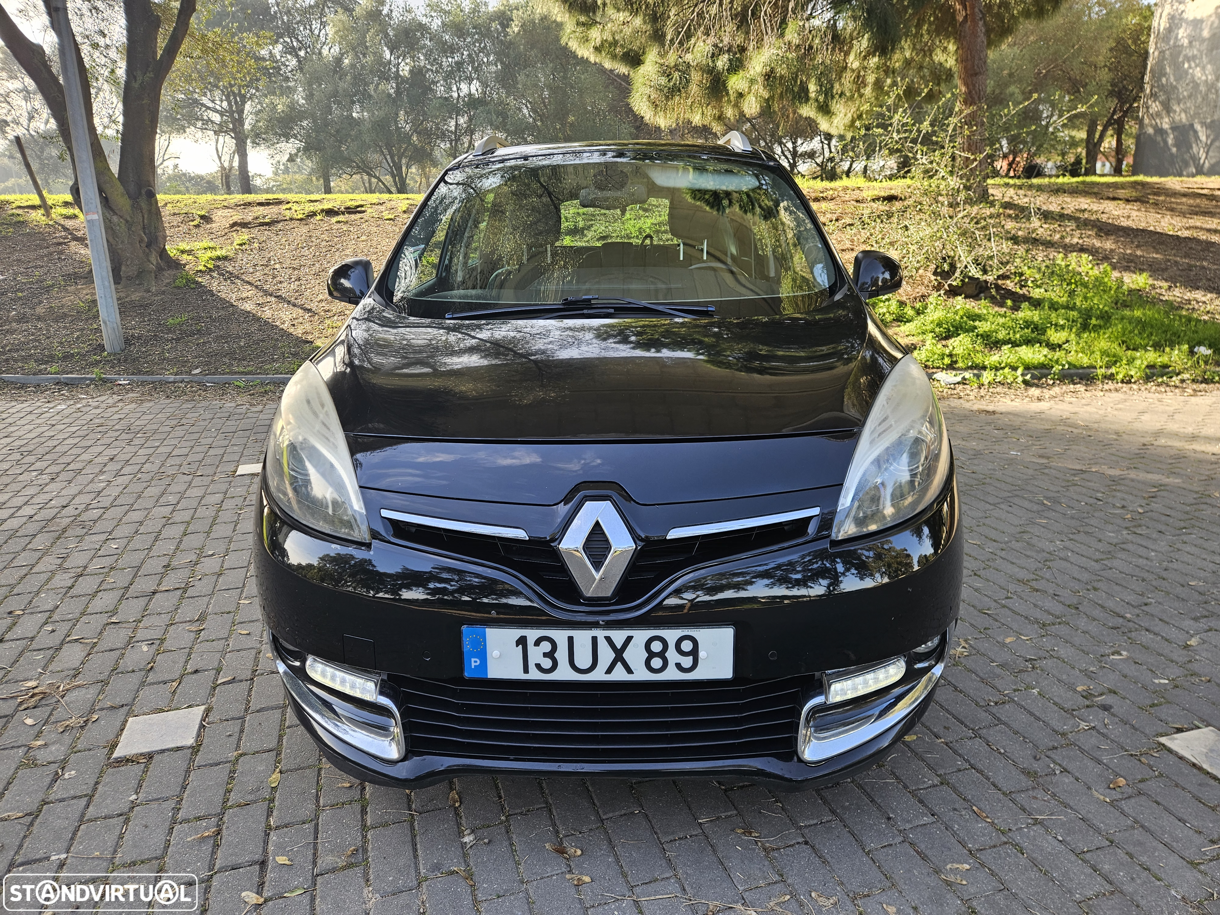 Renault Grand Scénic 1.6 dCi Bose Edition SS - 8