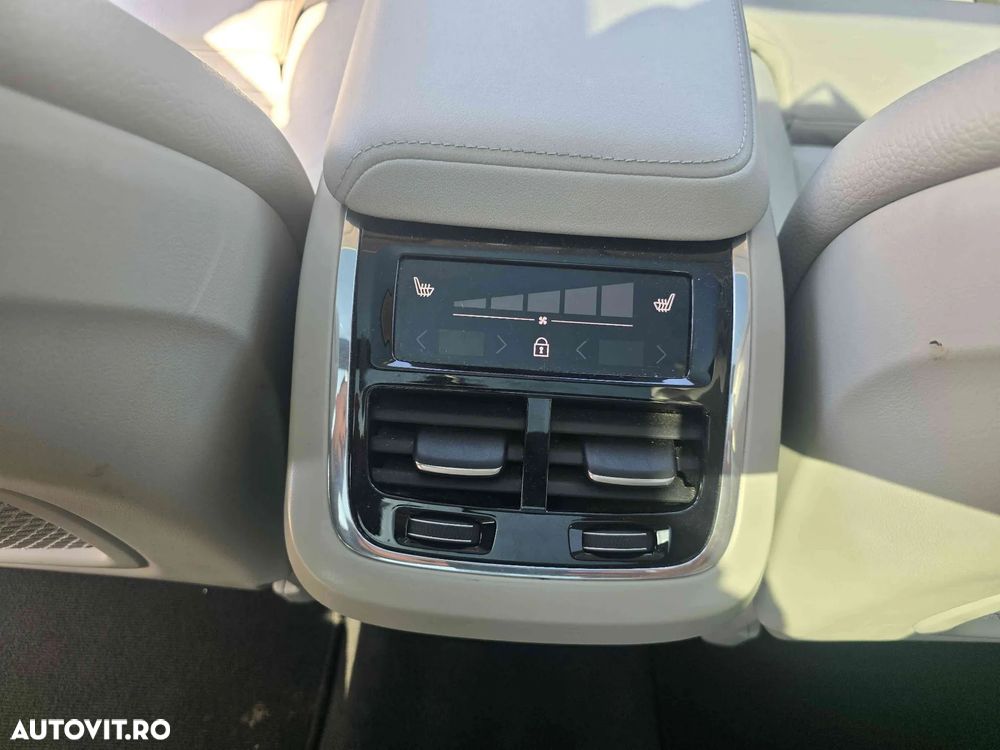 Volvo XC 60 - 14