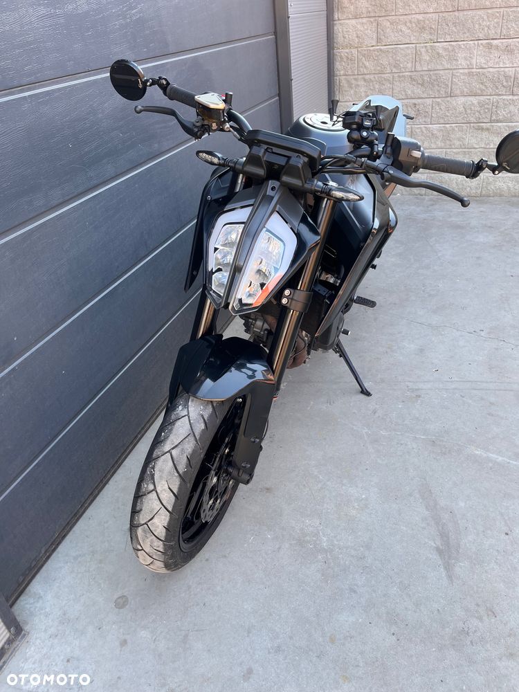KTM Duke 790 - 28