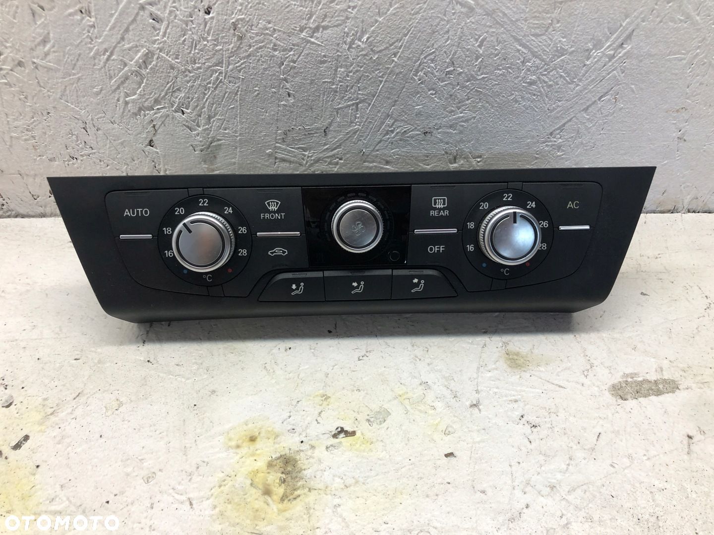 PANEL KLIMATYZACJI 4G0820043AB AUDI A6 C7 - 1