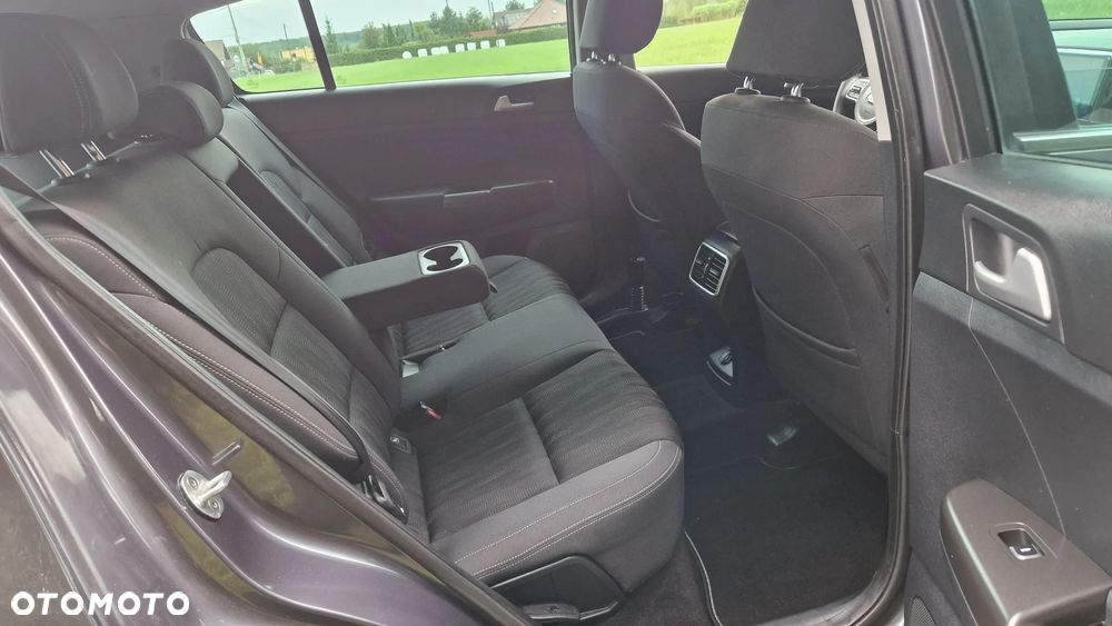 Kia Sportage 1.7 CRDI 2WD Attract - 8