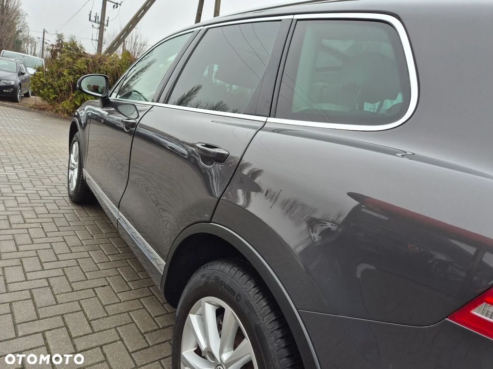 Volkswagen Touareg 3.0 V6 TDI BMT Business Line - 22