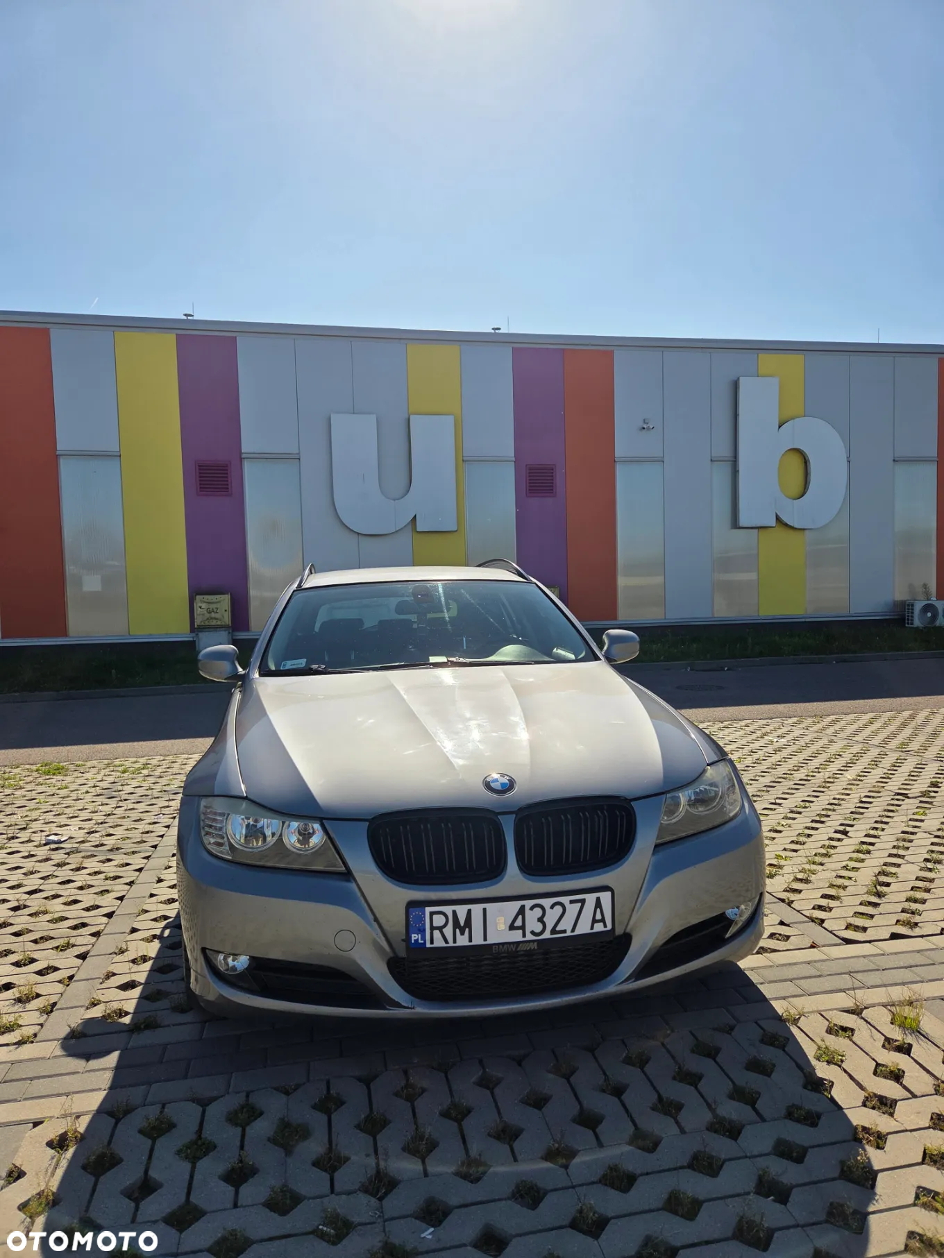 BMW Seria 3 320d xDrive DPF Touring - 2