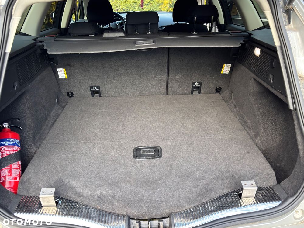 Ford Mondeo ver-2-0-tdci-titanium-powershift - 11