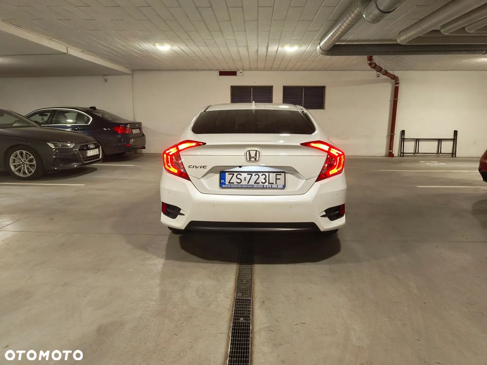 Honda Civic 1.5 T Elegance CVT - 5