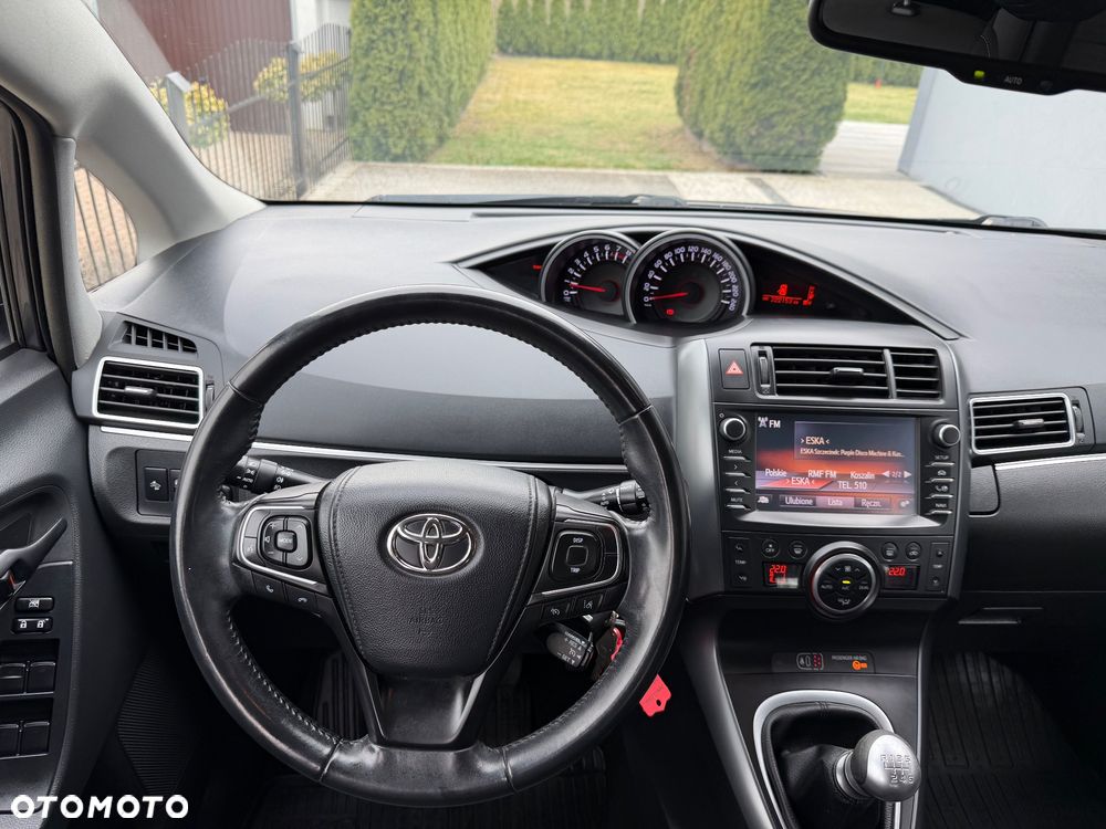 Toyota Verso 1.8 7-Sitzer Executive - 9
